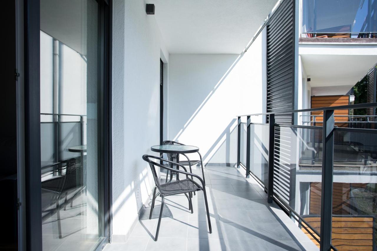 Apartment 2 With Parking *