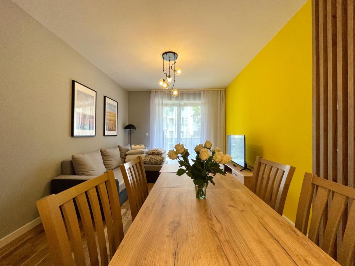 Apartment 2 With Parking *